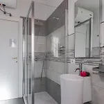 Il Merlo 招待所 *